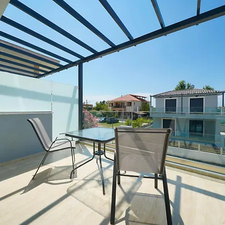 Medusa Villa *